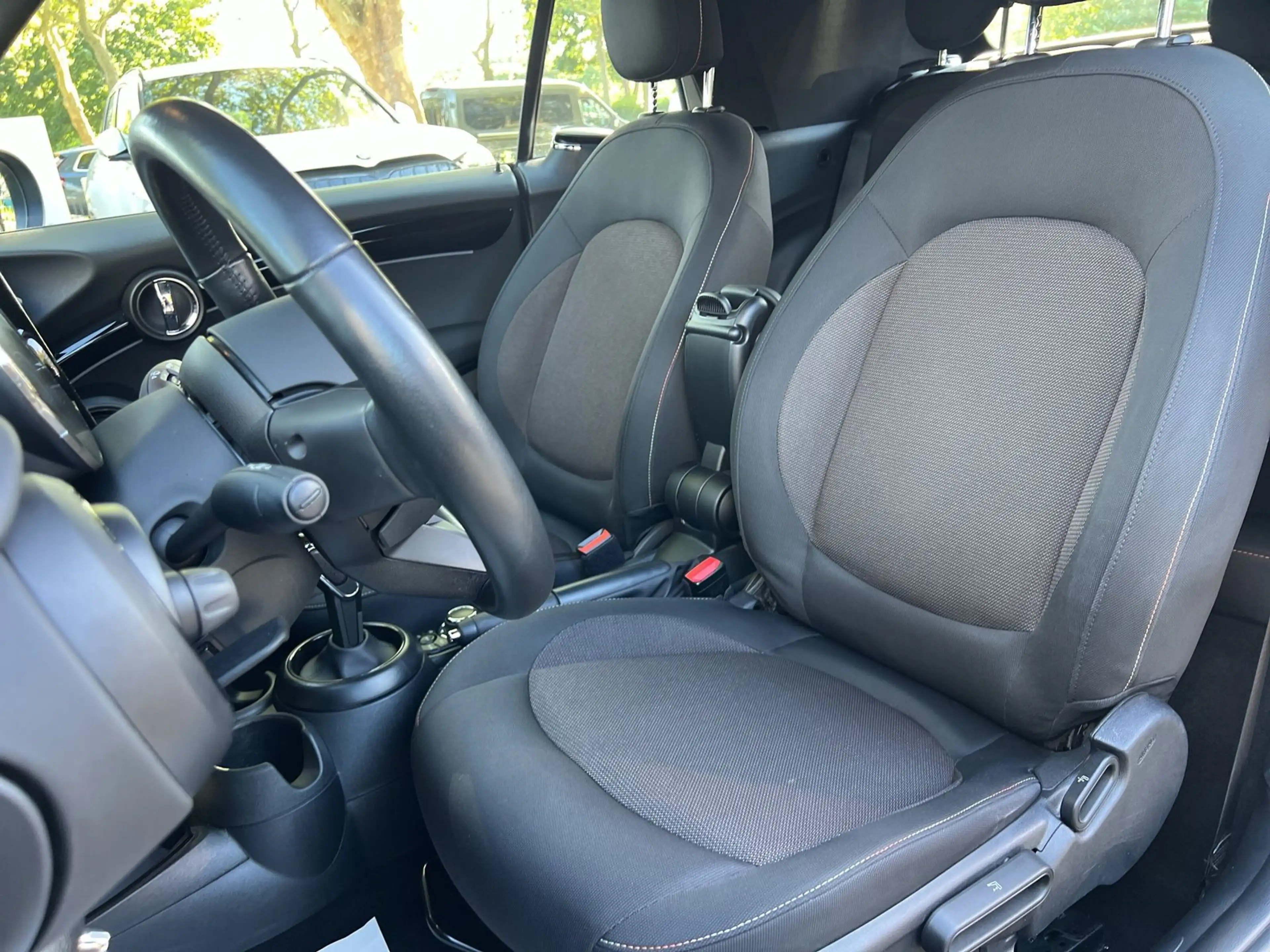 MINI Cooper Cabrio Cooper Cabrio Aut. LED Lenkradhz PDC Sithzg DA — photo 9