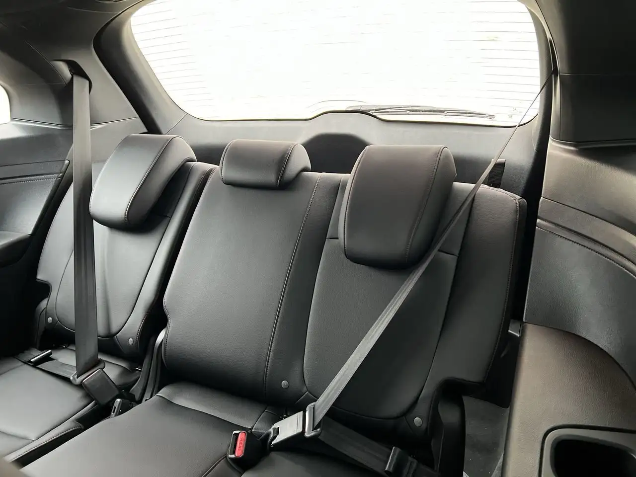 Honda Odyssey снимка Honda Odyssey