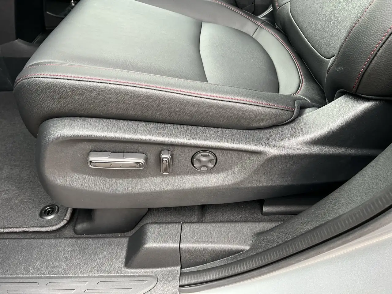 Honda Odyssey снимка Honda Odyssey