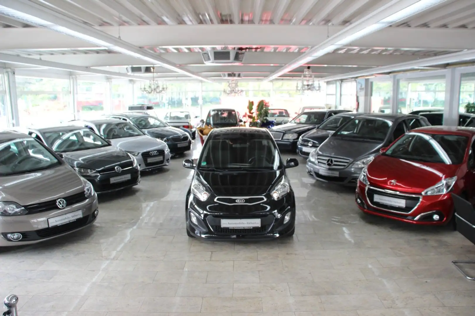 Kia Picanto Edition 7 Schwarz - 1