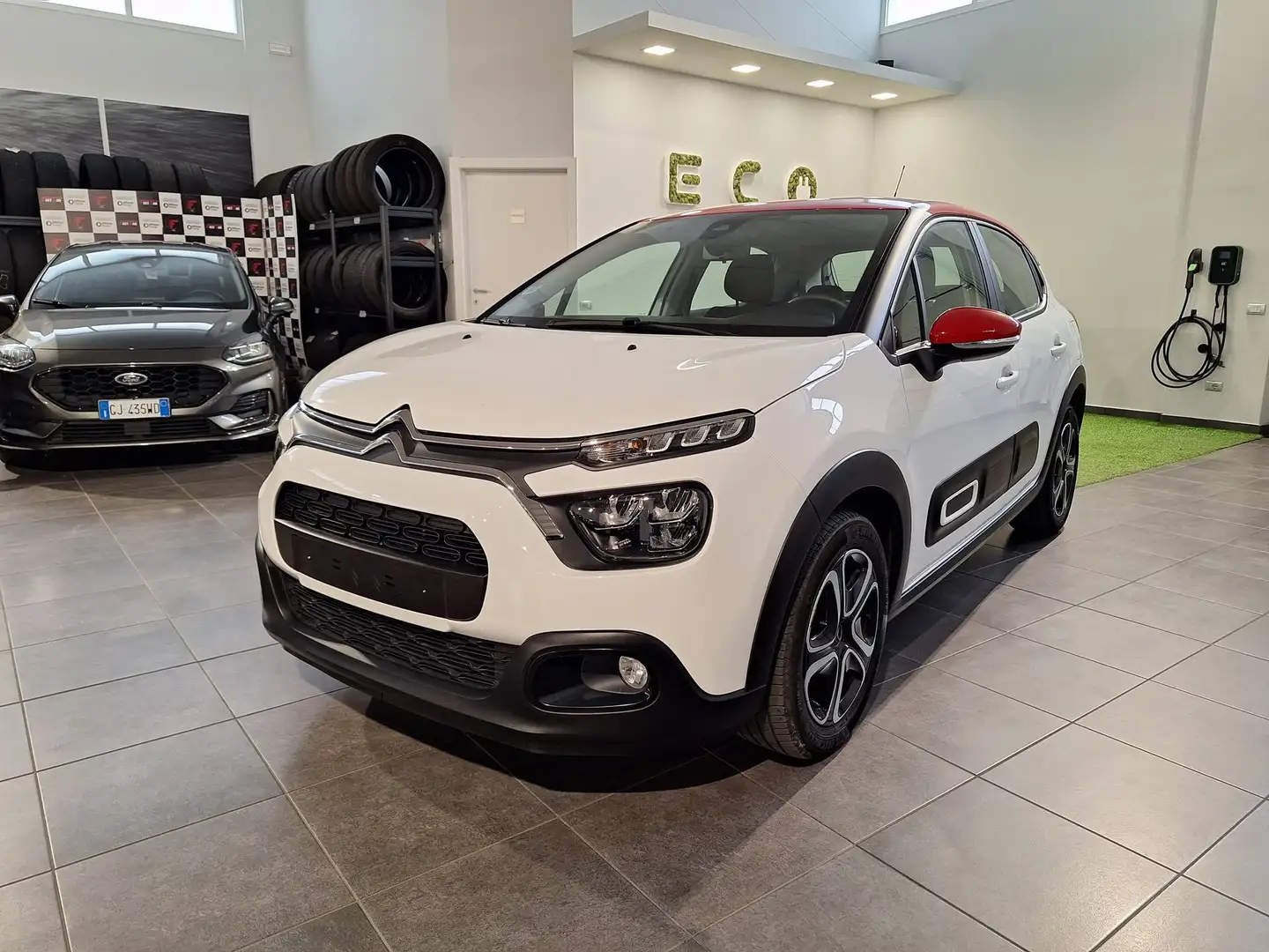 Citroen C3 PureTech 83 S&S Shine Bianco - 1