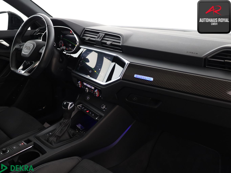 Audi Q3 Sportback 45 TFSI qu S LINE MATRIX,360°,ACC — photo 10