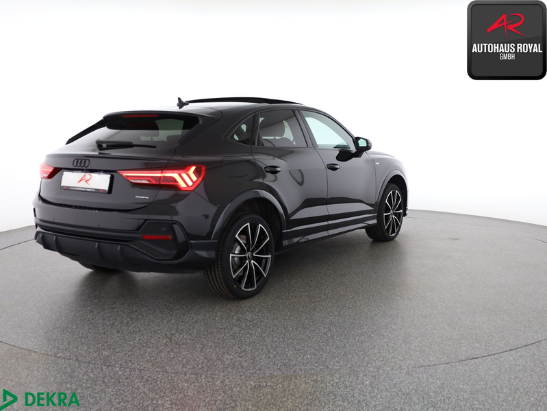Audi Q3 Sportback 45 TFSI qu S LINE MATRIX,360°,ACC — photo 5