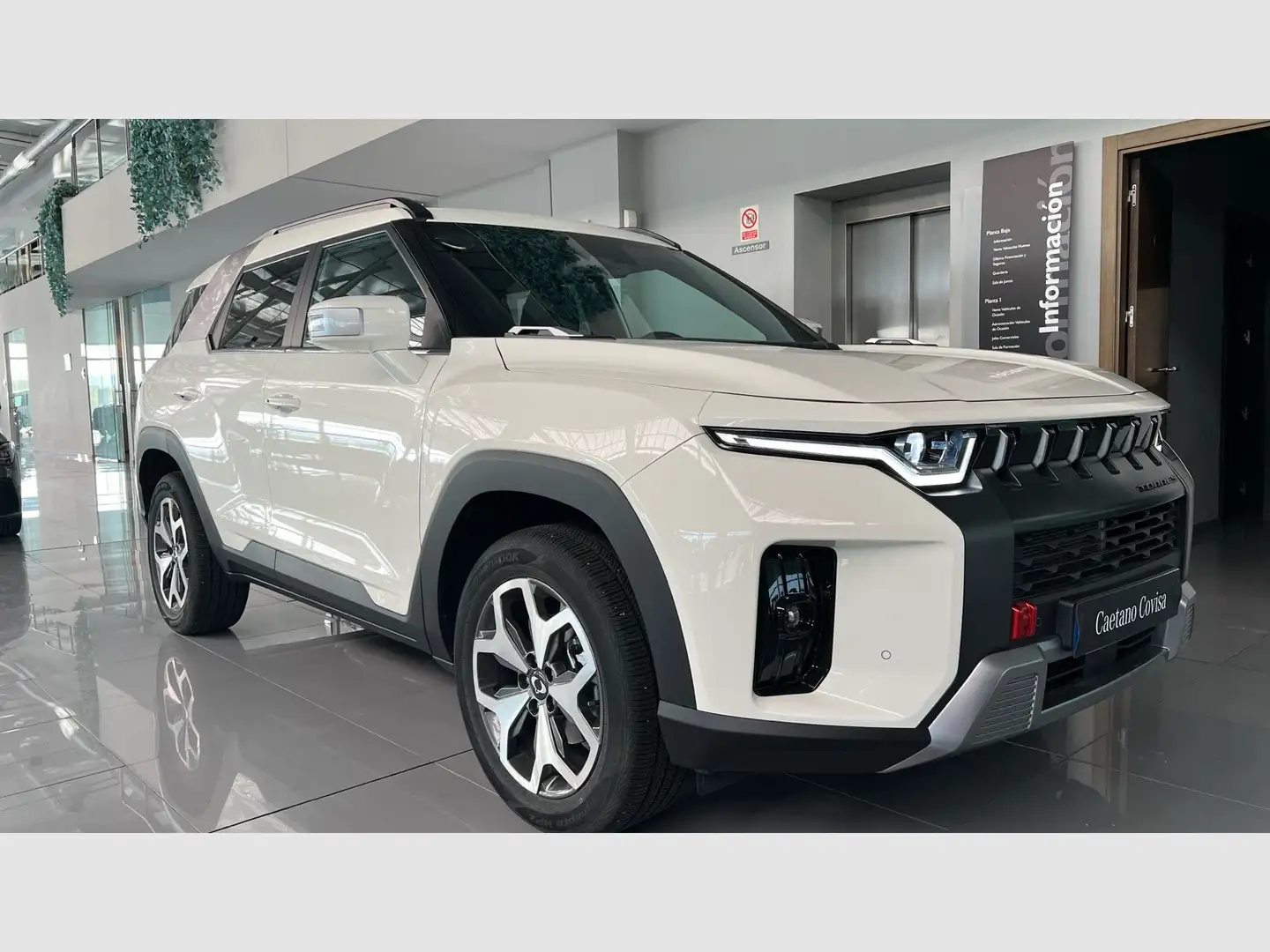 SsangYong Torres G15 Trend GSR Blanco - 1