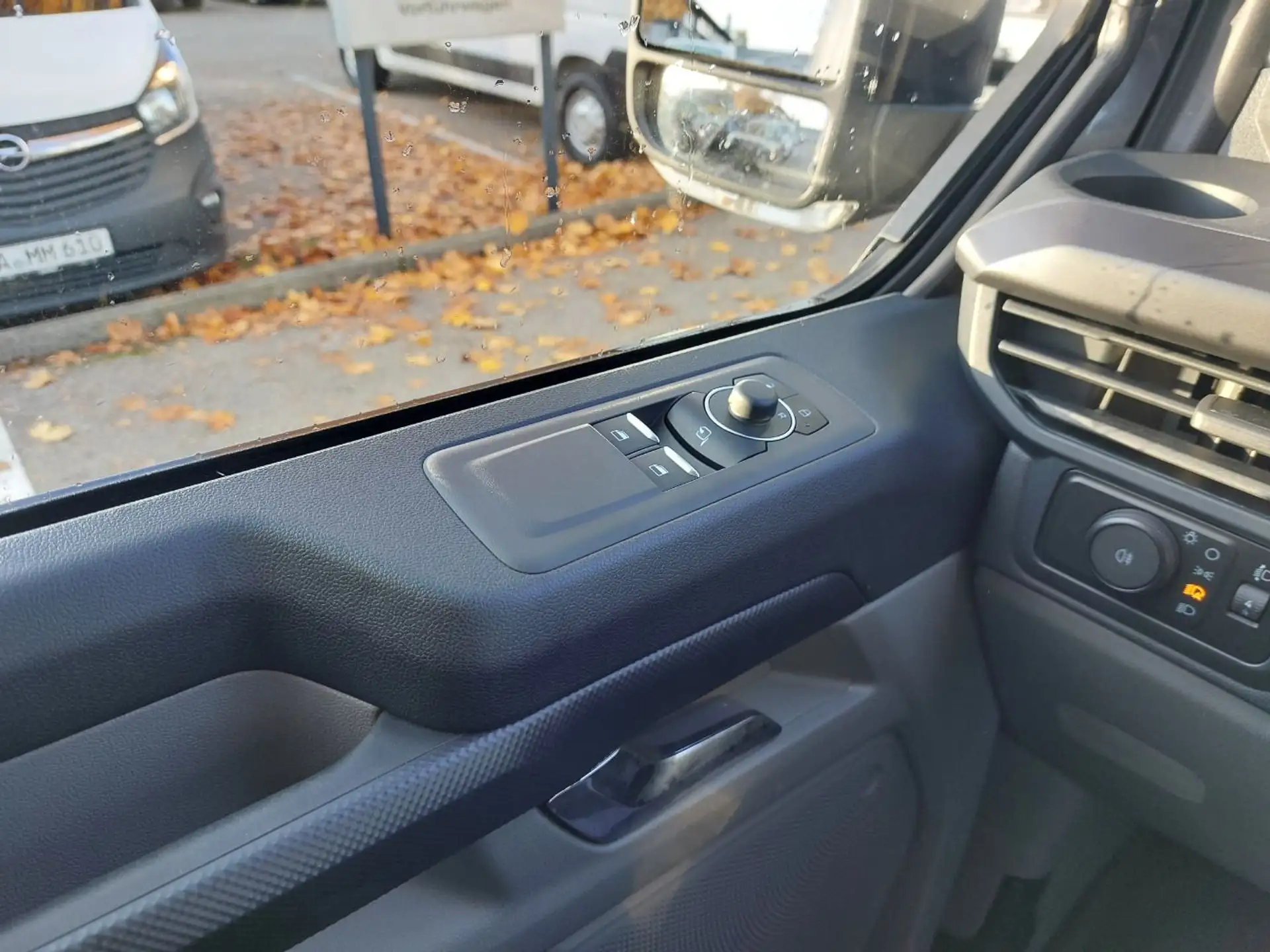 포드 Ford Transit Custom Doppelkabine MS-RT 2.0I 320 L2 AWD 2026 회색 사진 7