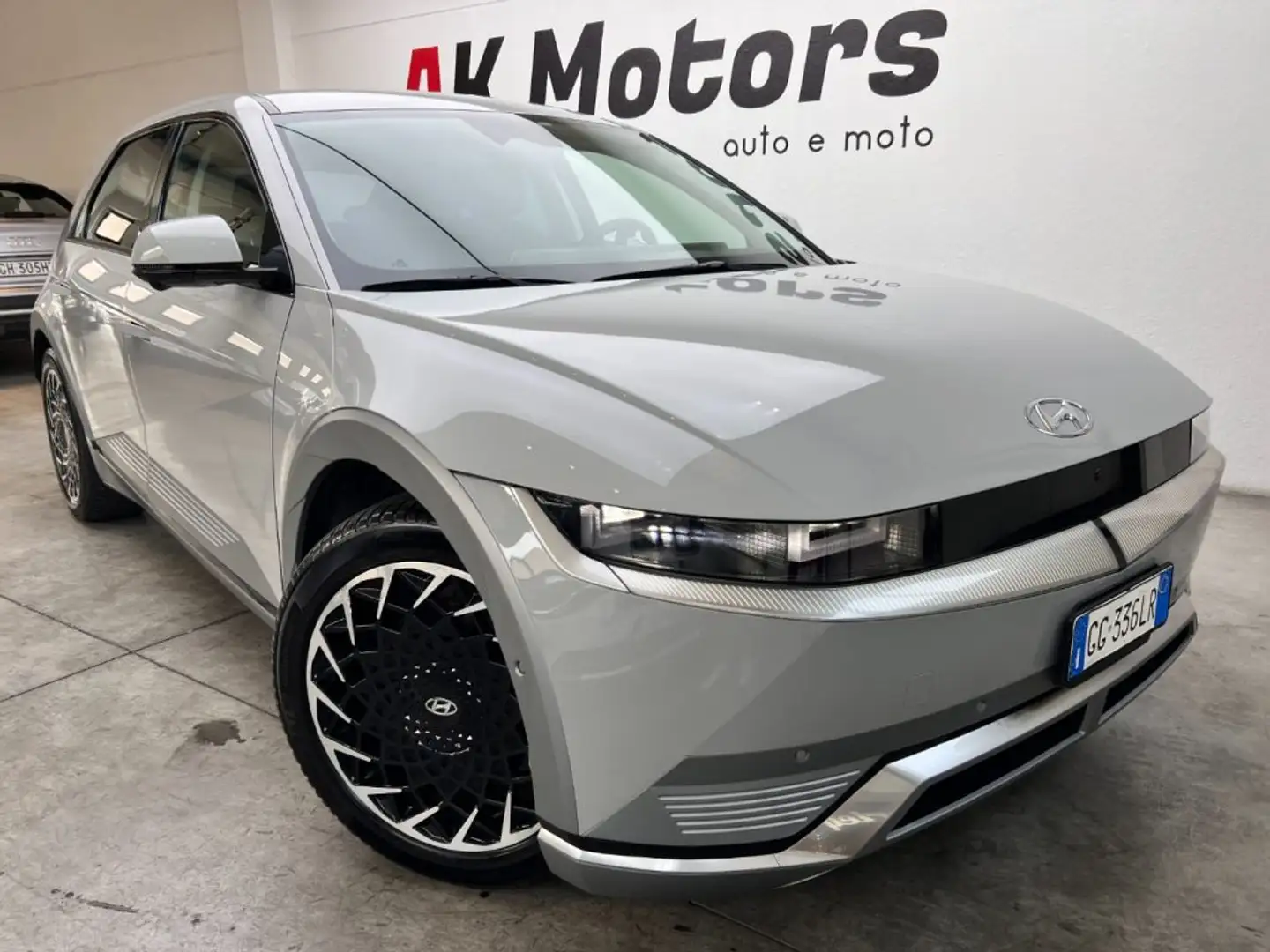 Hyundai IONIQ 5 5 72,6 kWh AWD Launch Edition Silver - 1