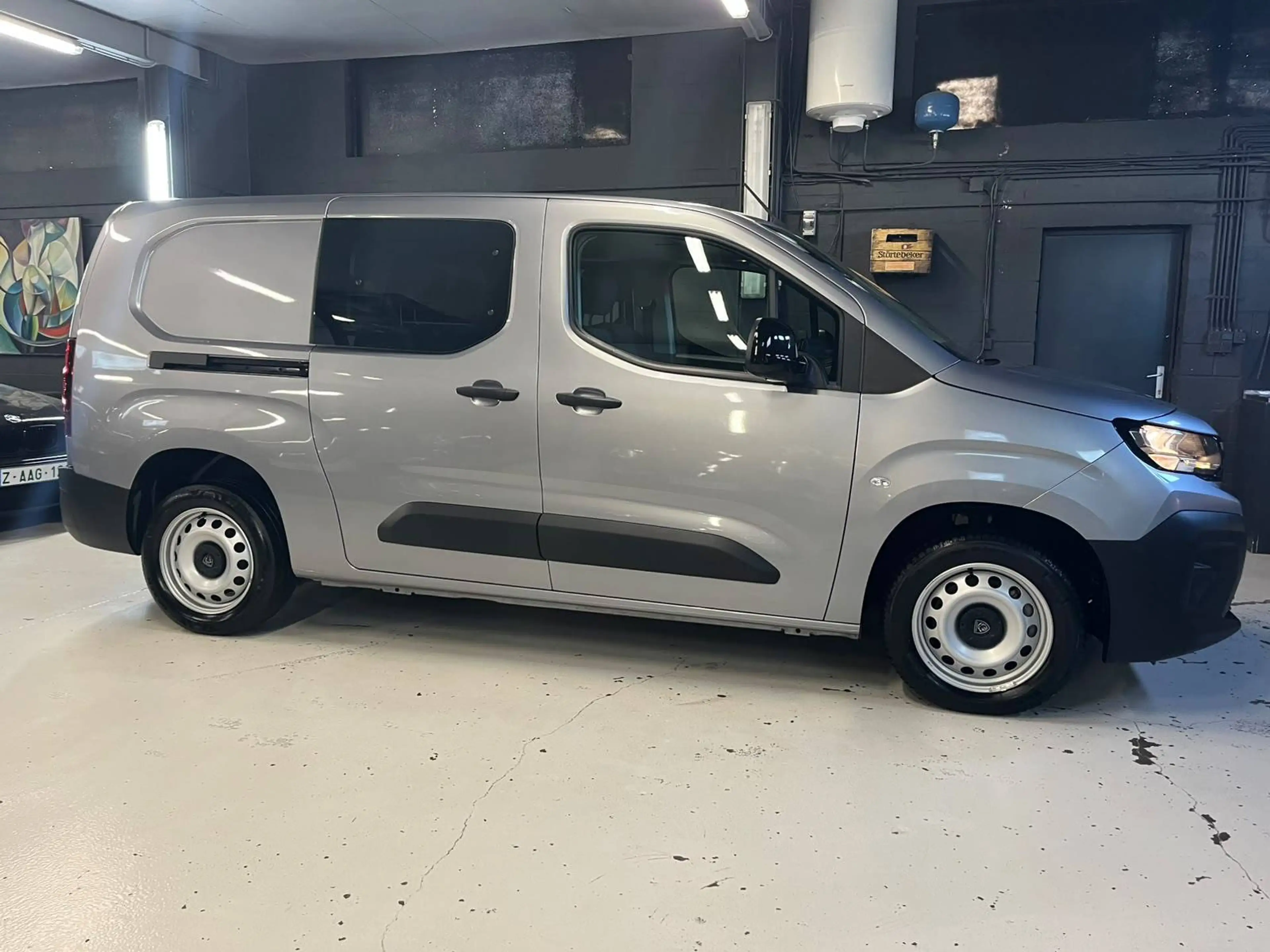 Peugeot Partner PEUGEOT PARTNER **5PL** DOUBLE CABINE** 12 MOIS DE GARANTIE — photo 8