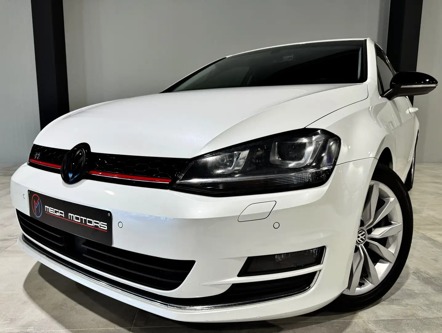 Volkswagen Golf 1.4 TSi 140CV HiGHLiNE Bi-XENONS LED CRUiSE ADAPT+ Blanc - 1