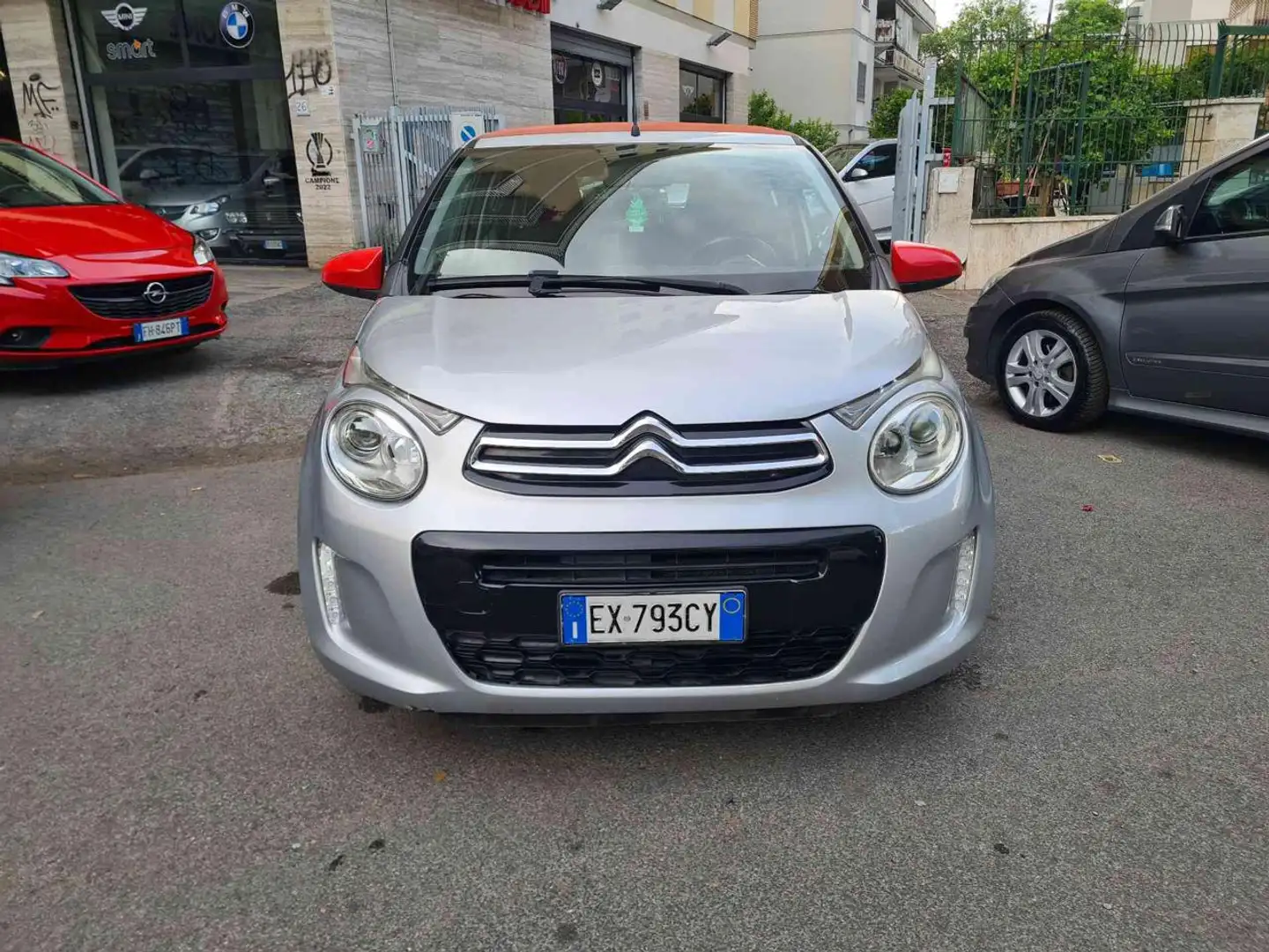 Citroen C1 Airscape VTi 68 5 porte Shine Silber - 2