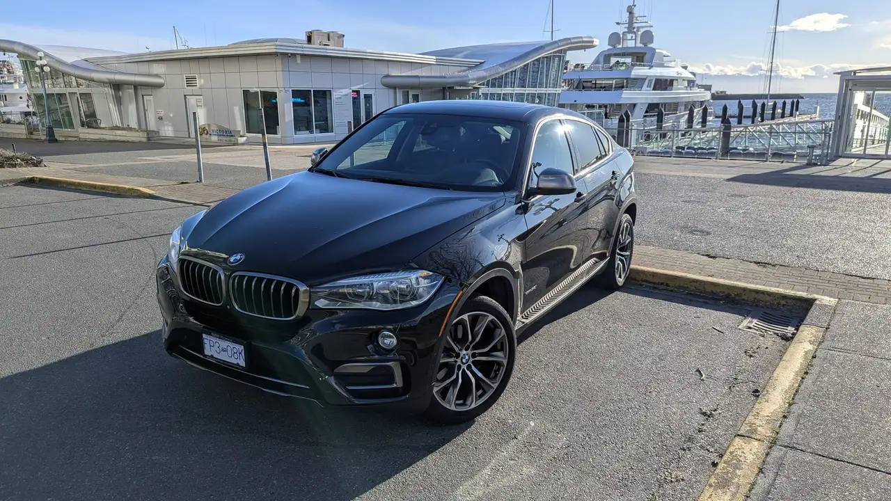 BMW X6 снимка BMW X6