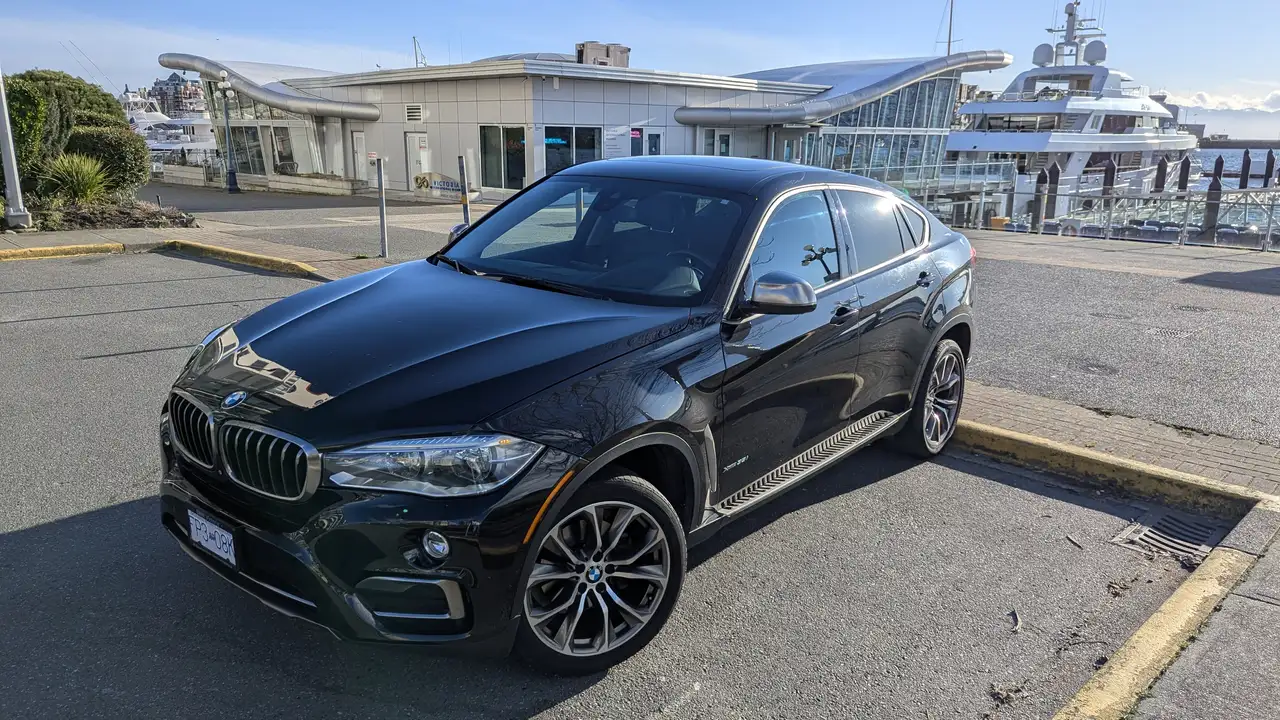 BMW X6 снимка BMW X6