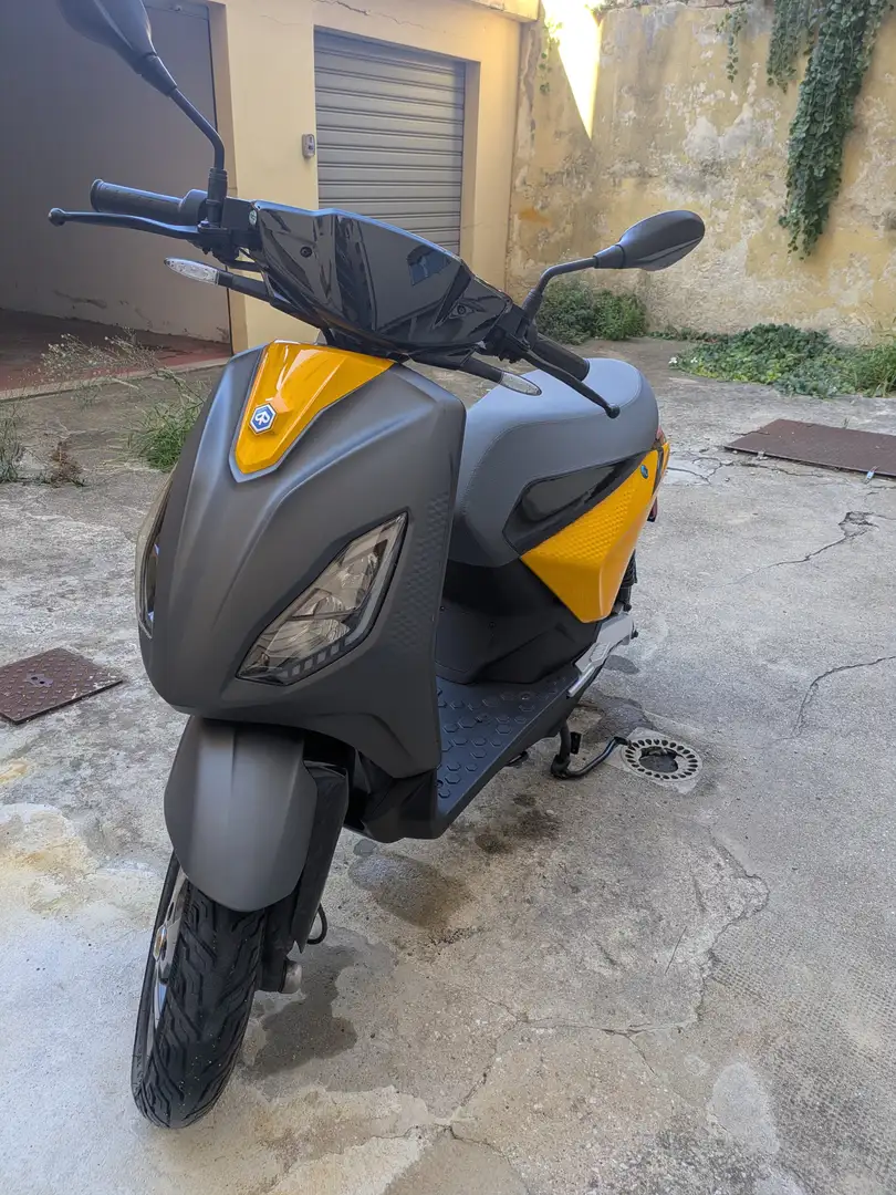 Piaggio Piaggio 1 Jaune - 1