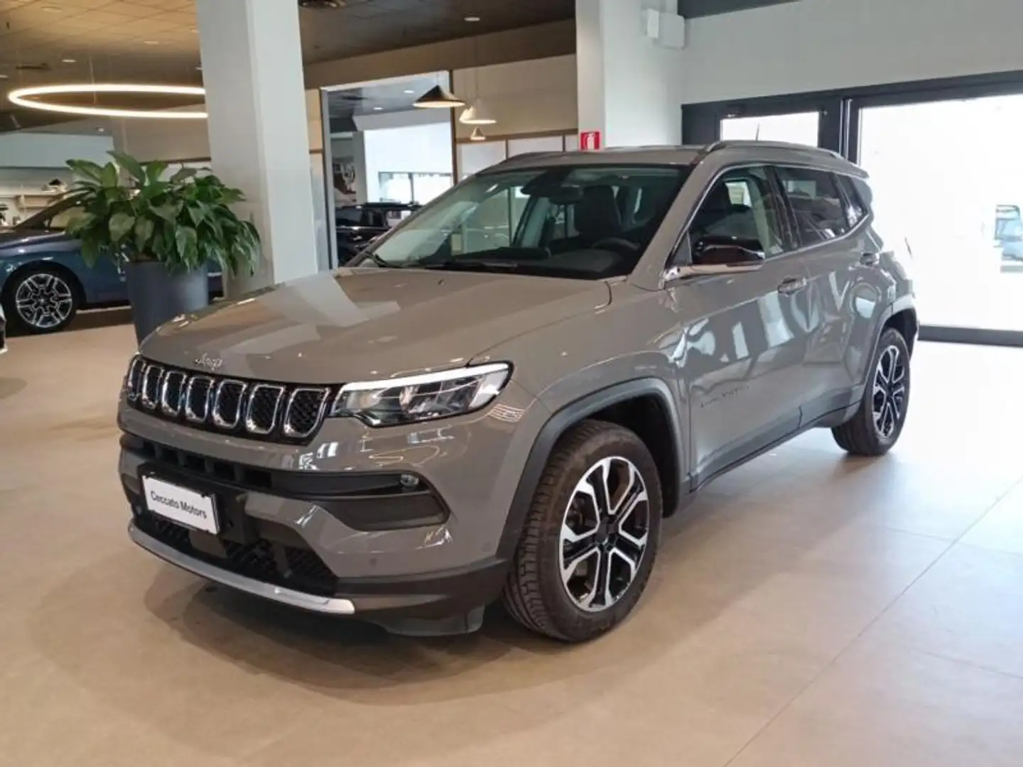 Jeep Compass 1.3 turbo t4 Limited 2wd 130cv Grigio - 1