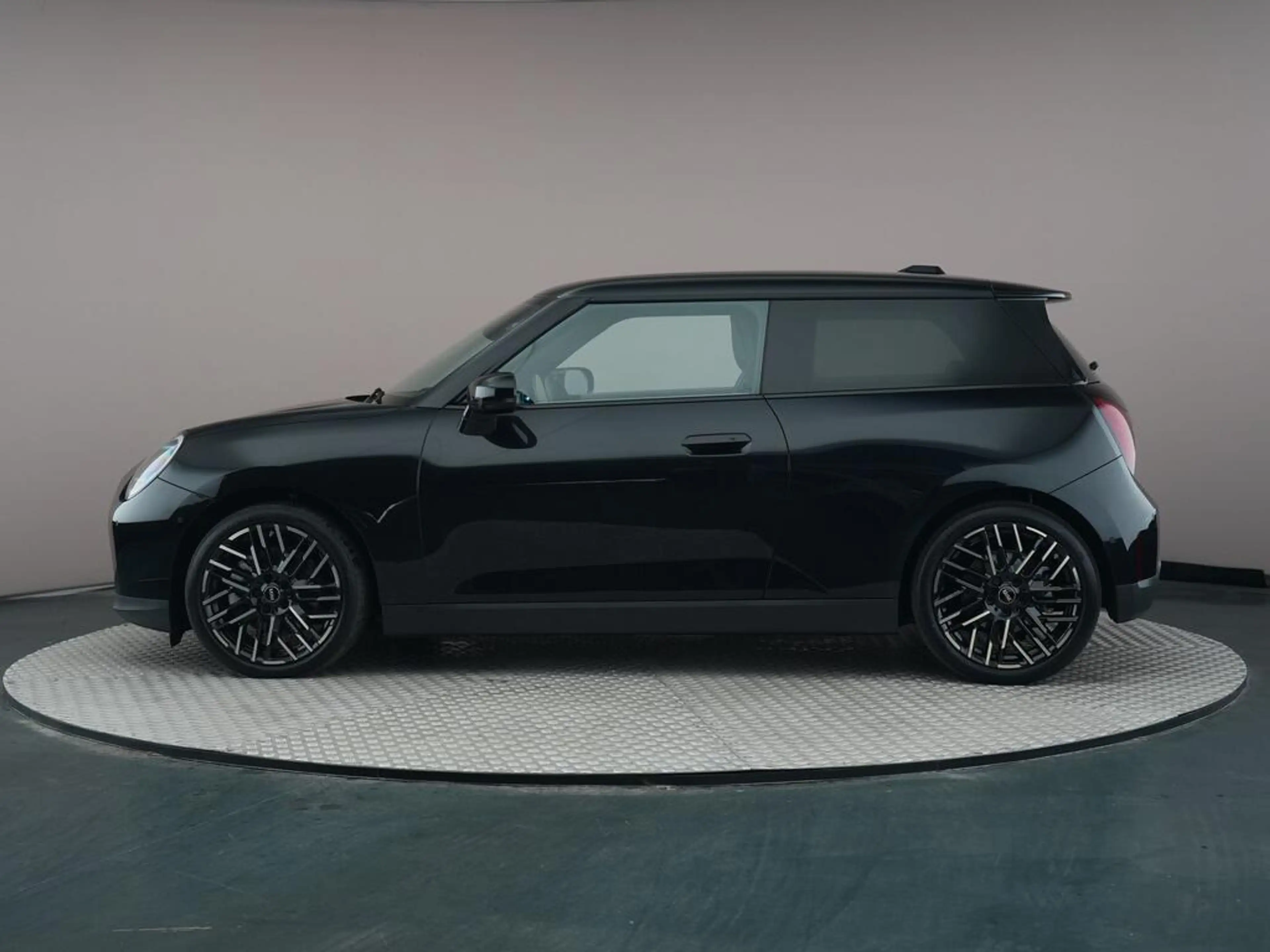 MINI Cooper SE 3-Deurs Favoured M 54.2 kWh — photo 8