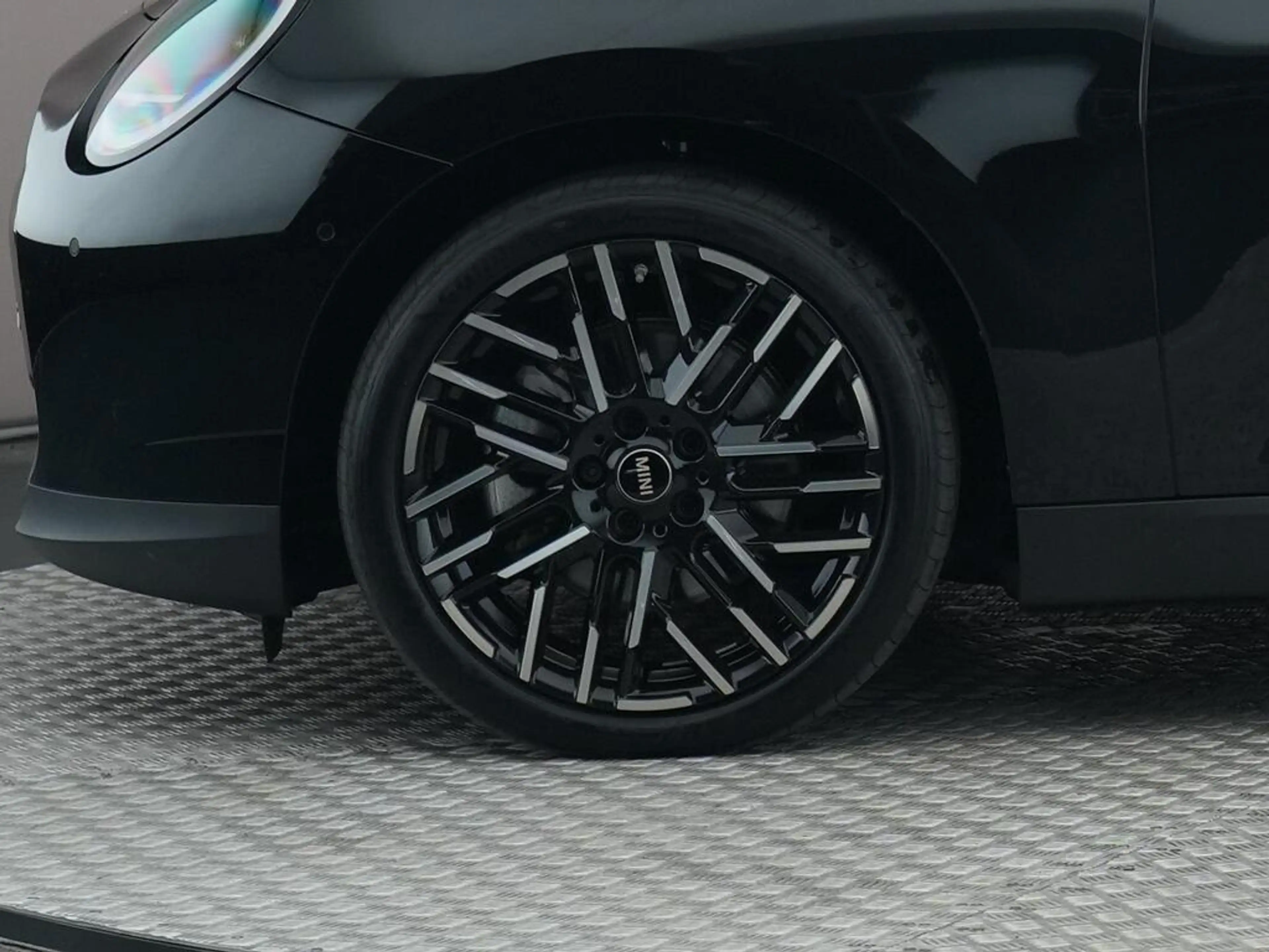 MINI Cooper SE 3-Deurs Favoured M 54.2 kWh — photo 18