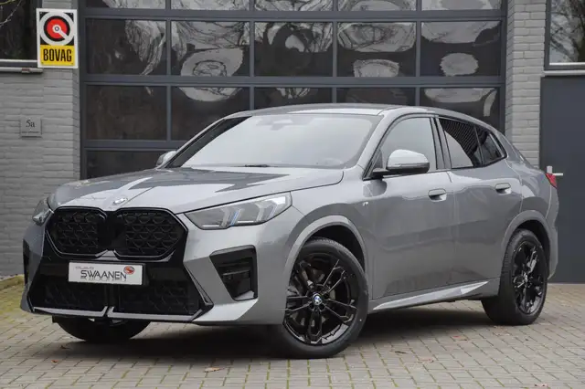BMW X2 sDrive20i M Sport | ACC | E-Trekhaak