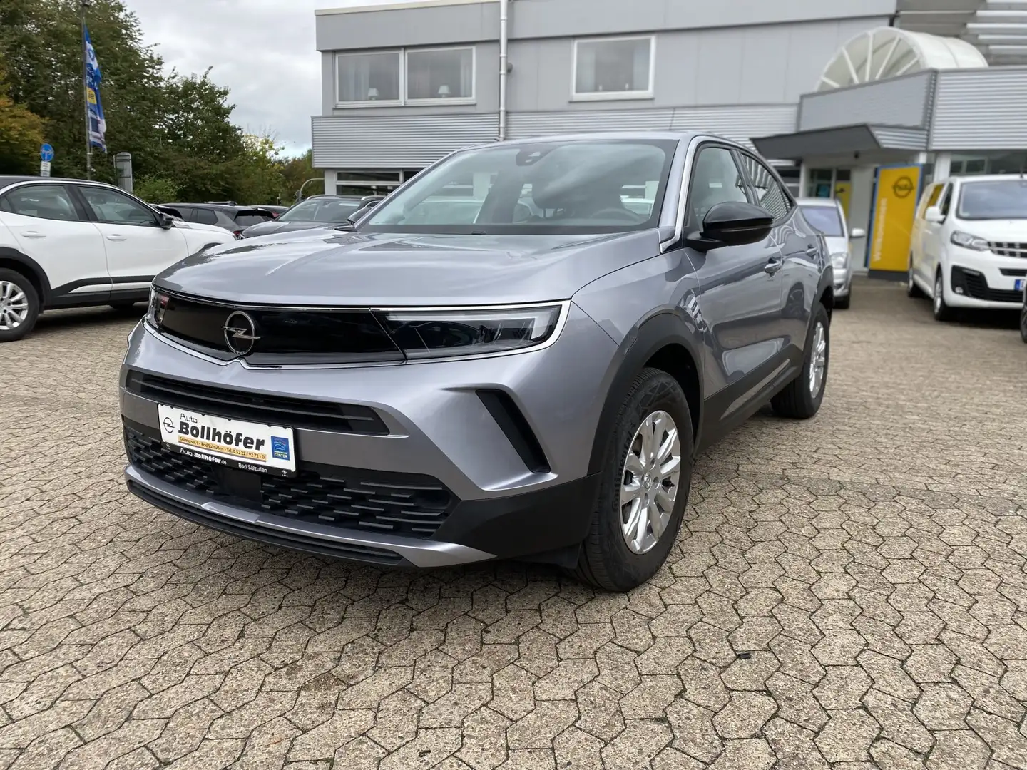 Opel Mokka-E dition 1.2 LED/PDC+180CAM/MULTI-RADIO/KLIMA Silber - 1