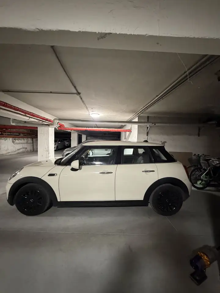 MINI One D