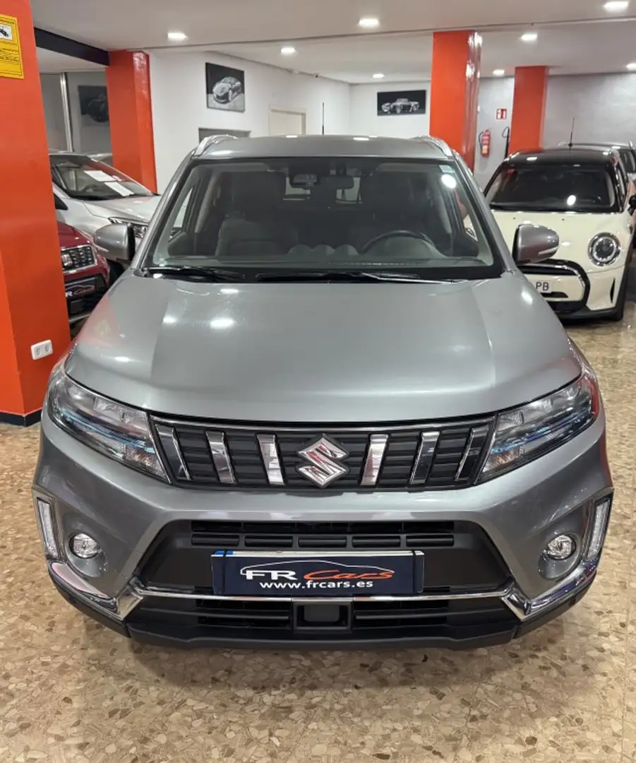 Suzuki Vitara 1.5L GLX Strong Hybrid 4WD Gris - 2