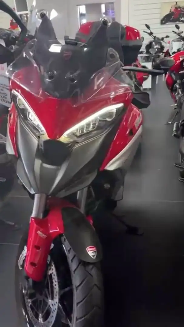 Ducati Multistrada V4 S Travel & Radar edition Rouge - 2