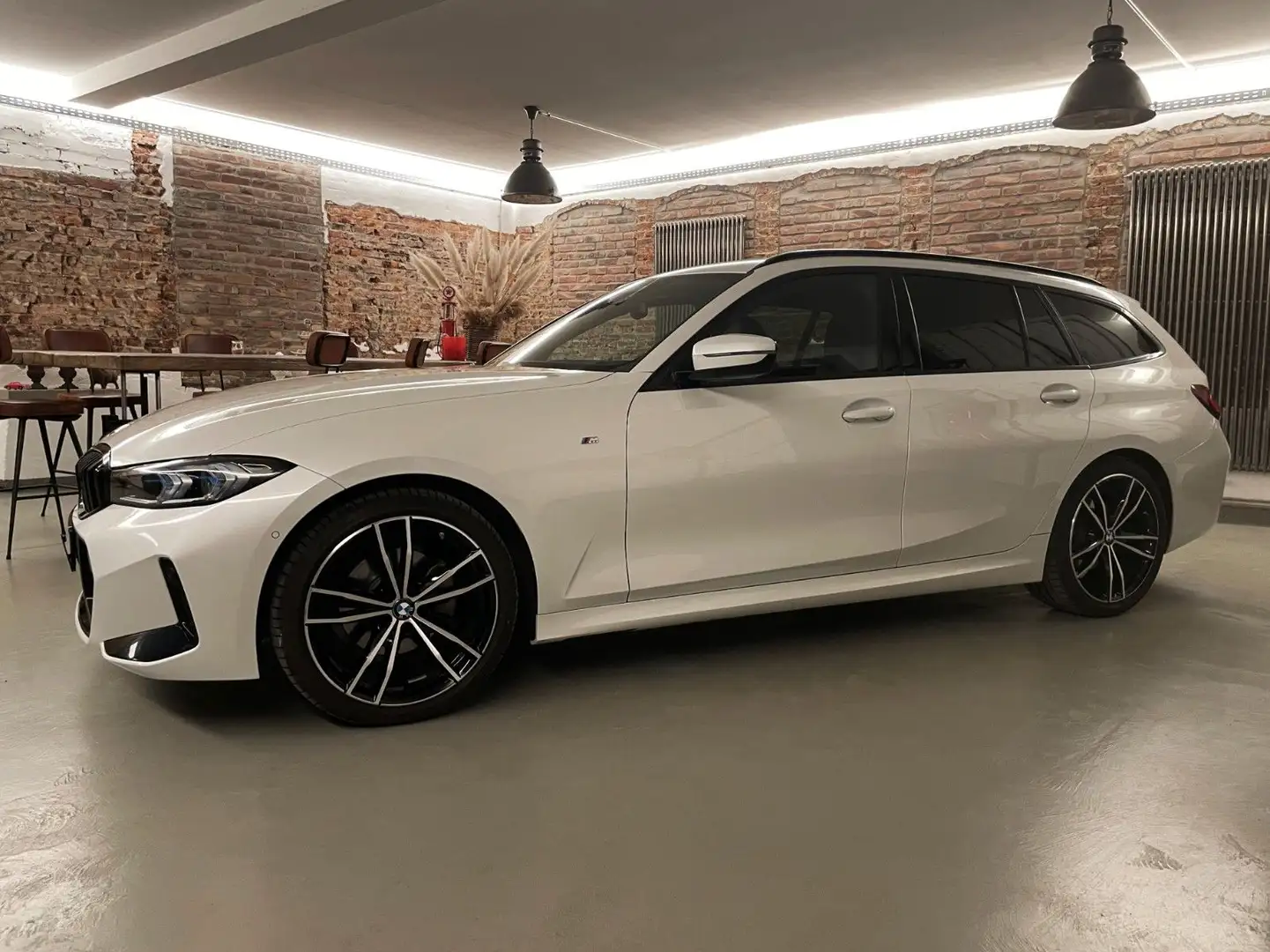 BMW 320 d xDrive M Sport ACC AHK HuD Driv. Prof. 19" Blanc - 2