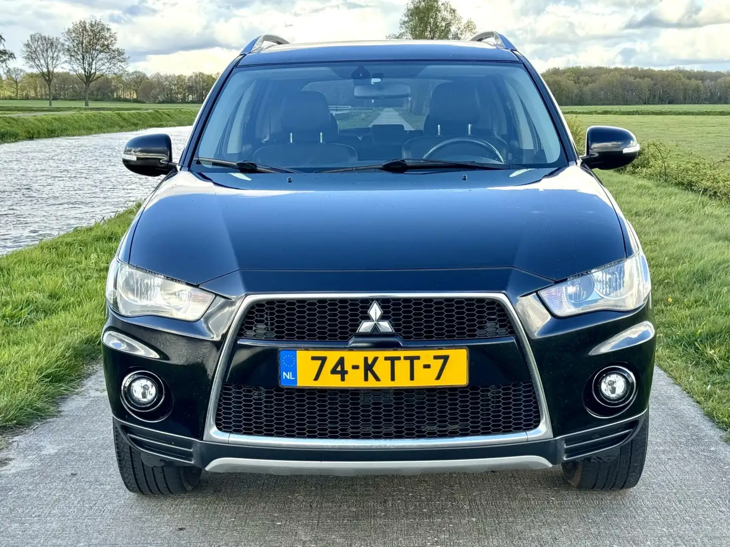 Mitsubishi Outlander 2.0 | NL auto | Dealer onderhouden ! Negru - 2
