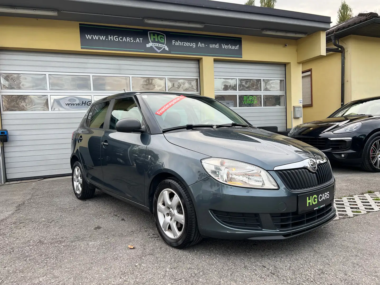 Skoda Fabia Active 1,2 TSI *TÜV NEU* Grau - 2