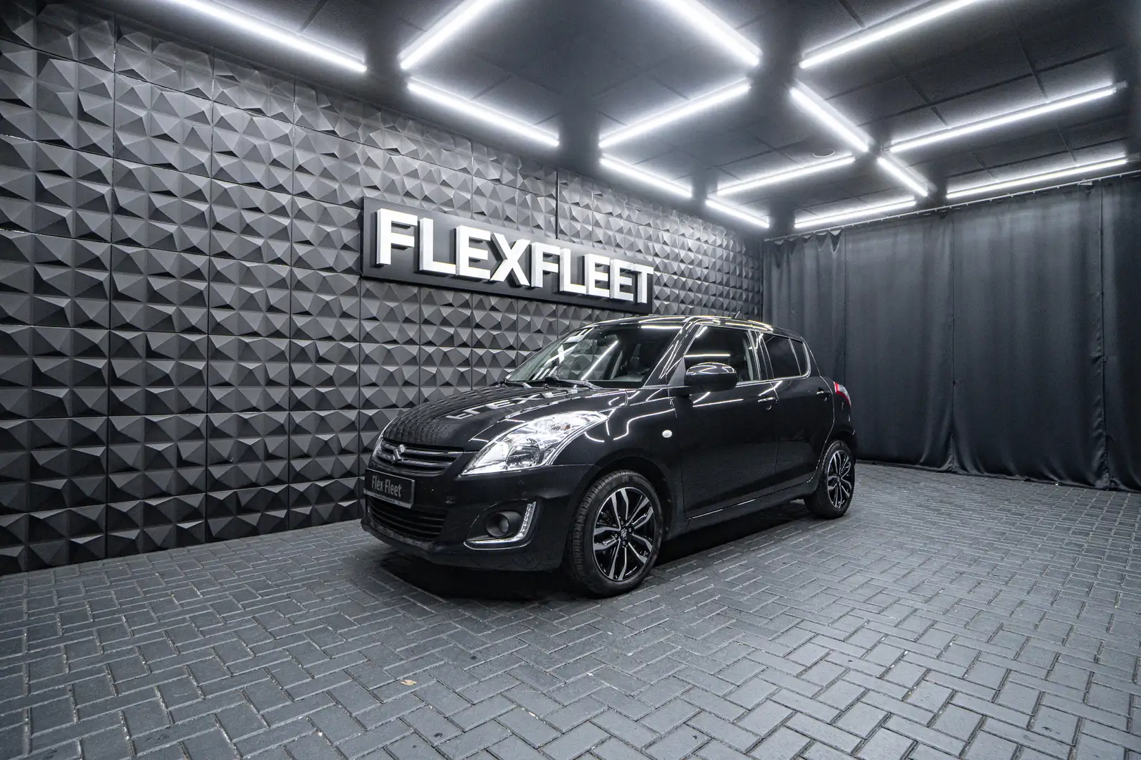 Suzuki Swift 1.2 Club Schwarz - 1