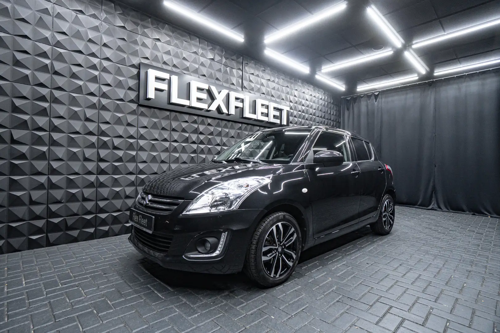 Suzuki Swift 1.2 Club Schwarz - 2