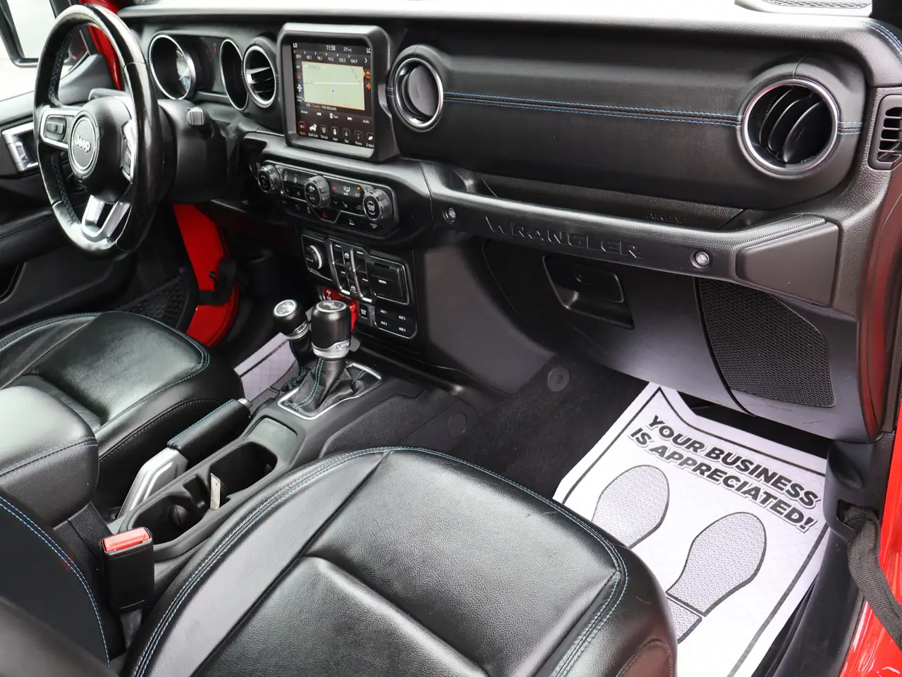 Jeep Wrangler photo Jeep Wrangler