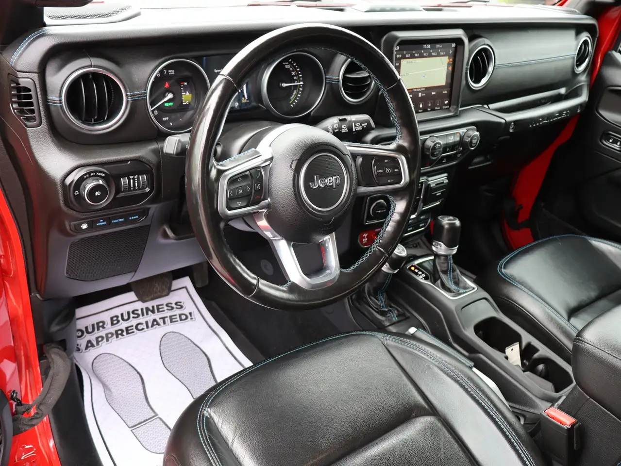 Jeep Wrangler photo Jeep Wrangler