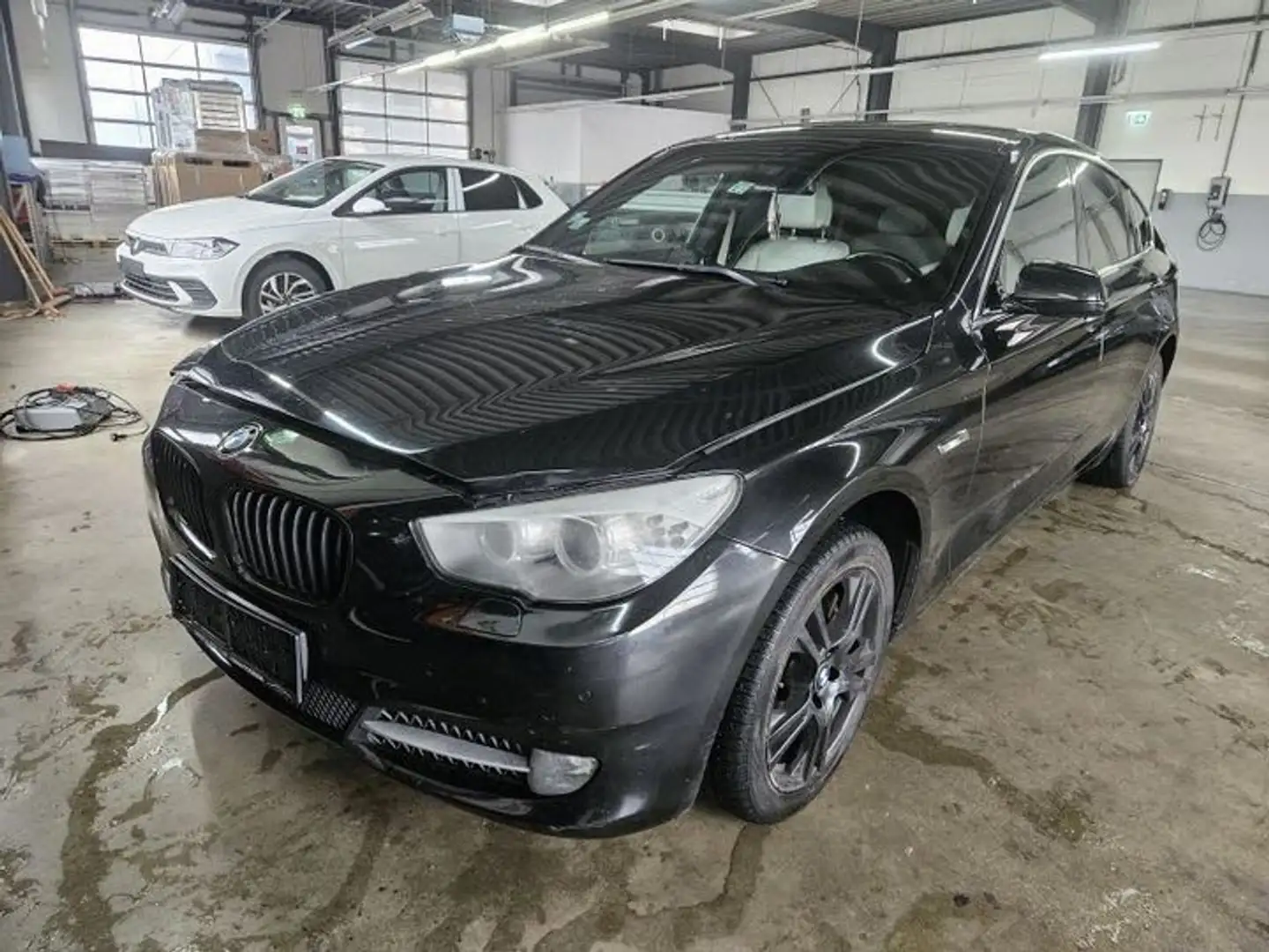 BMW 530 d Gran Turismo Österreich Paket Aut. Negro - 1
