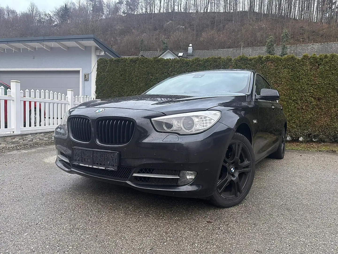 BMW 530 d Gran Turismo Österreich Paket Aut. Schwarz - 1