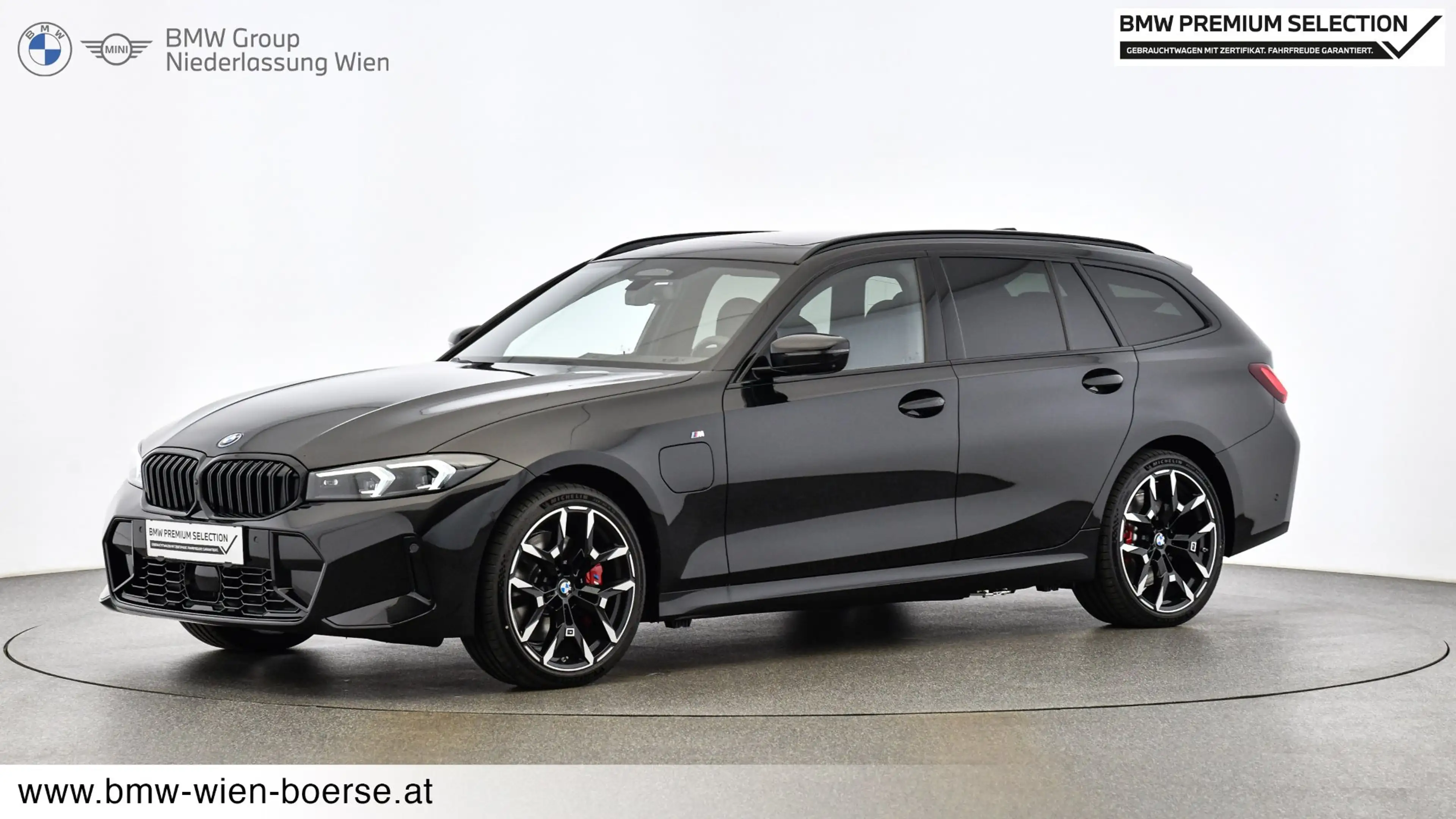 BMW 330 e xDrive — photo 5