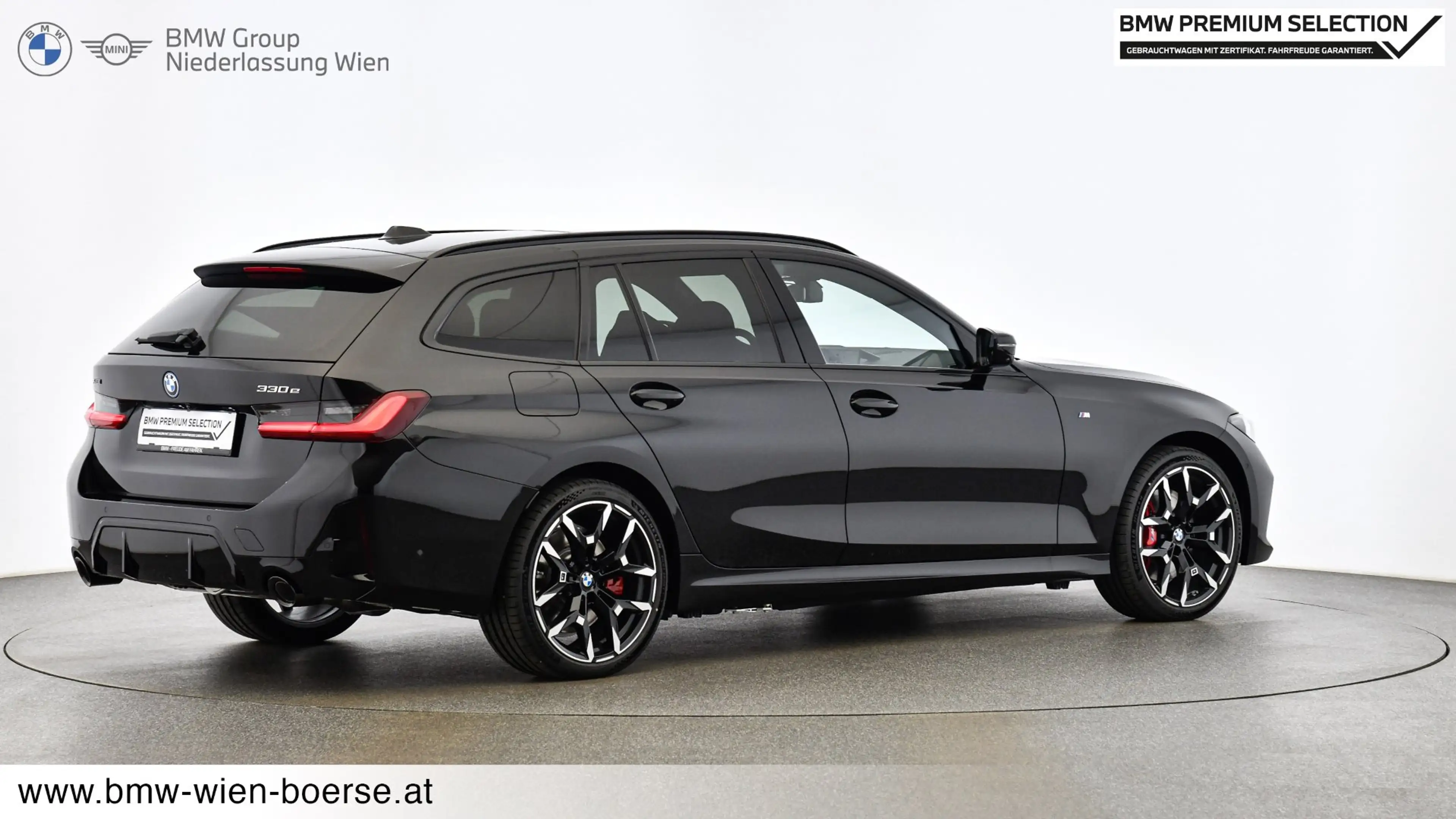 BMW 330 e xDrive — photo 8