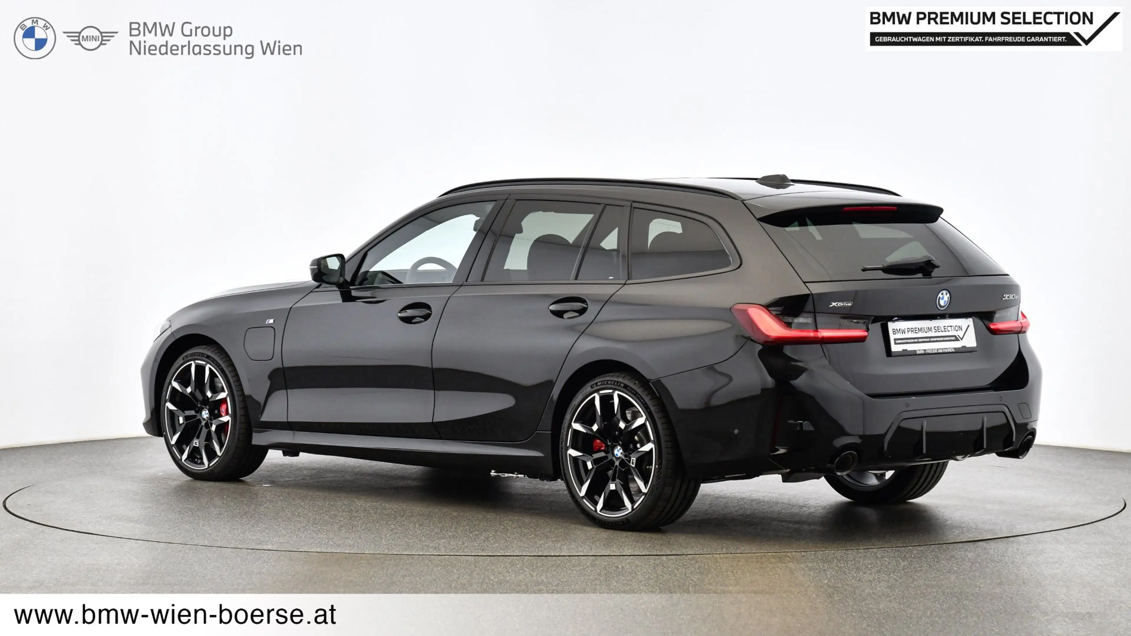 BMW 330 e xDrive — photo 3