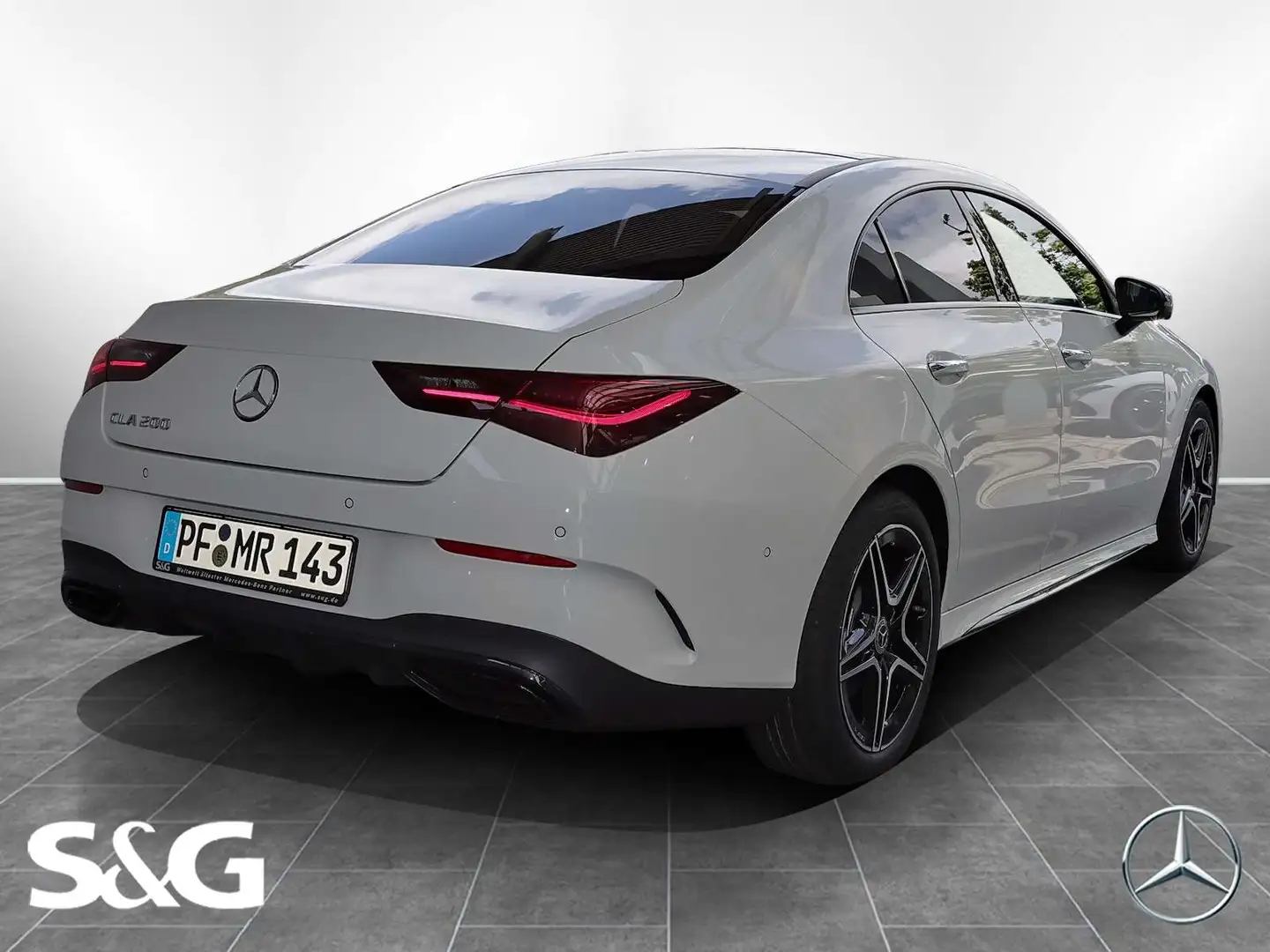 Mercedes-Benz CLA 200 Coupé AMG MBUX+360°+M-LED+Pano+Distronic Weiß - 2