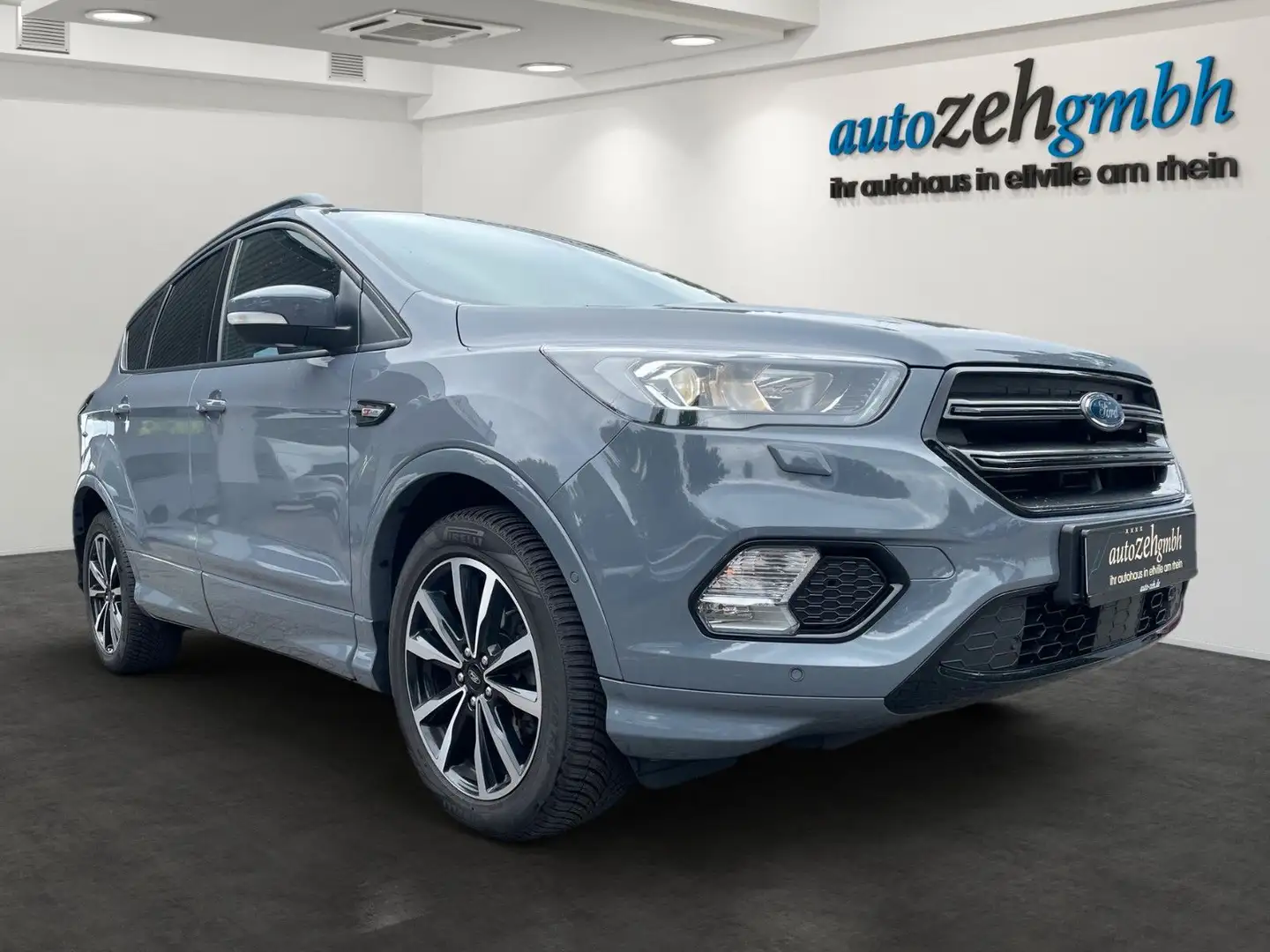 Ford Kuga ST-Line 4x4 +Navi+AHK+Sitzh.+GRA+ Grijs - 2