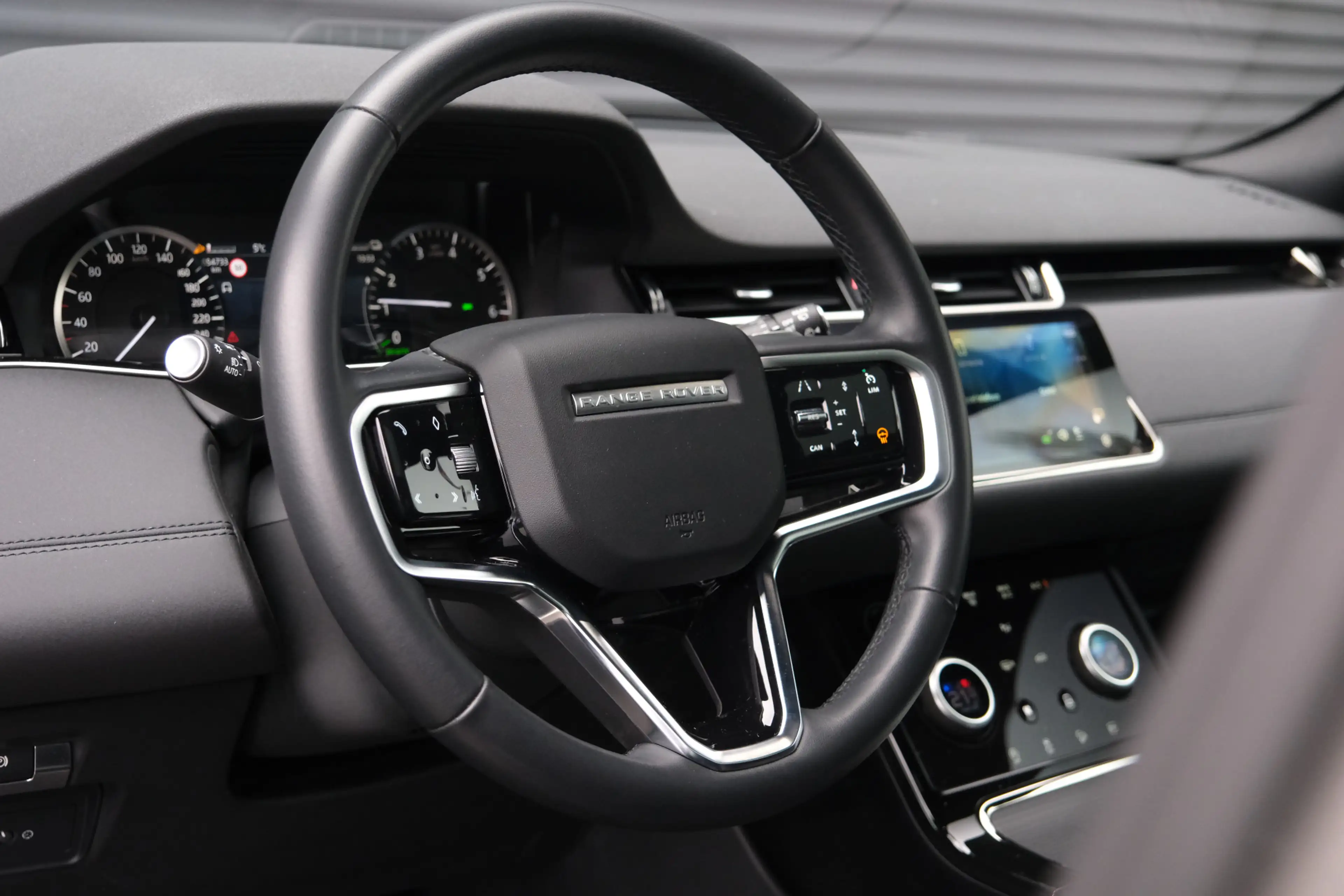 Land Rover Range Rover Evoque P300e R-Dynamic SE | Schuifkanteldak | Black Pack — photo 24