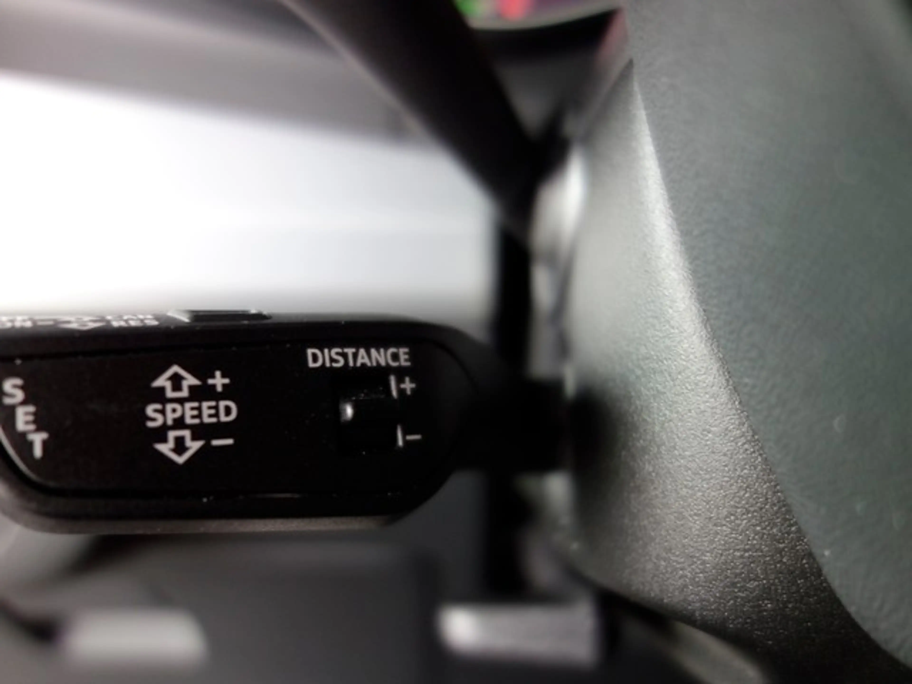 Audi Q5 40 TDI quattro sport S line LED CarPlay SHZ Amb... — photo 19