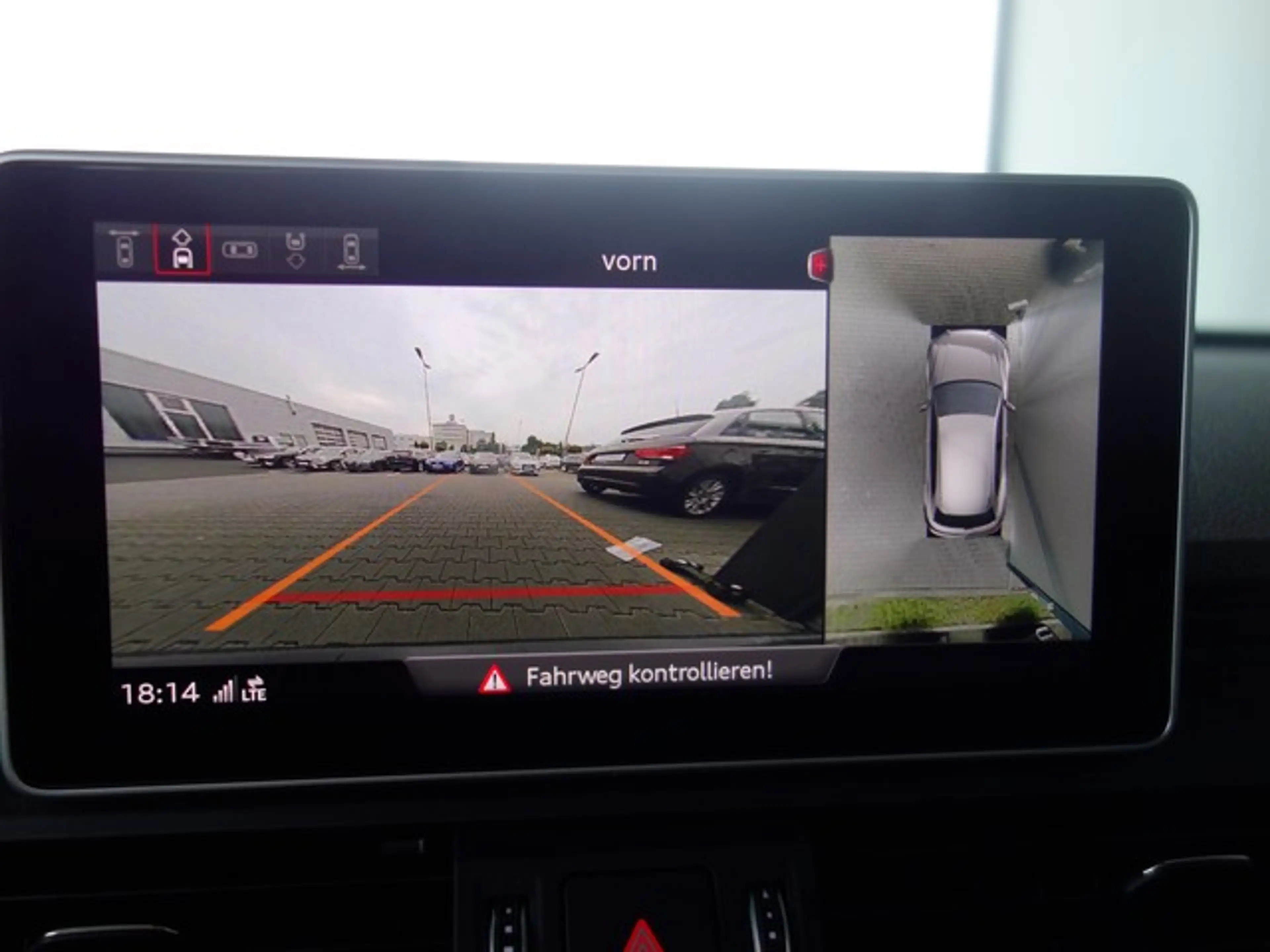 Audi Q5 40 TDI quattro sport S line LED CarPlay SHZ Amb... — photo 14
