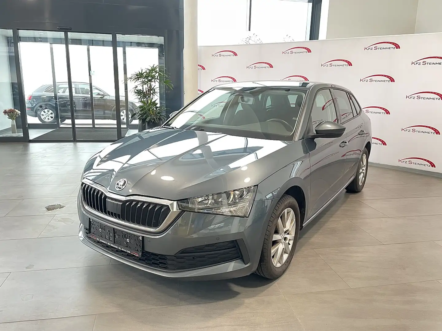 Skoda Scala 1,0 TSI SC Grau - 2