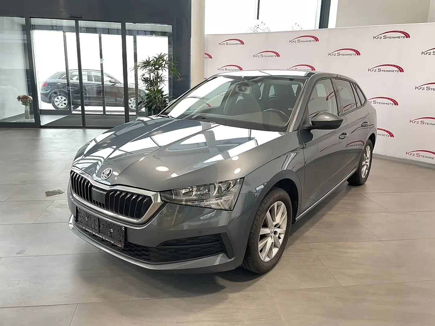 Skoda Scala 1,0 TSI SC Grau - 1