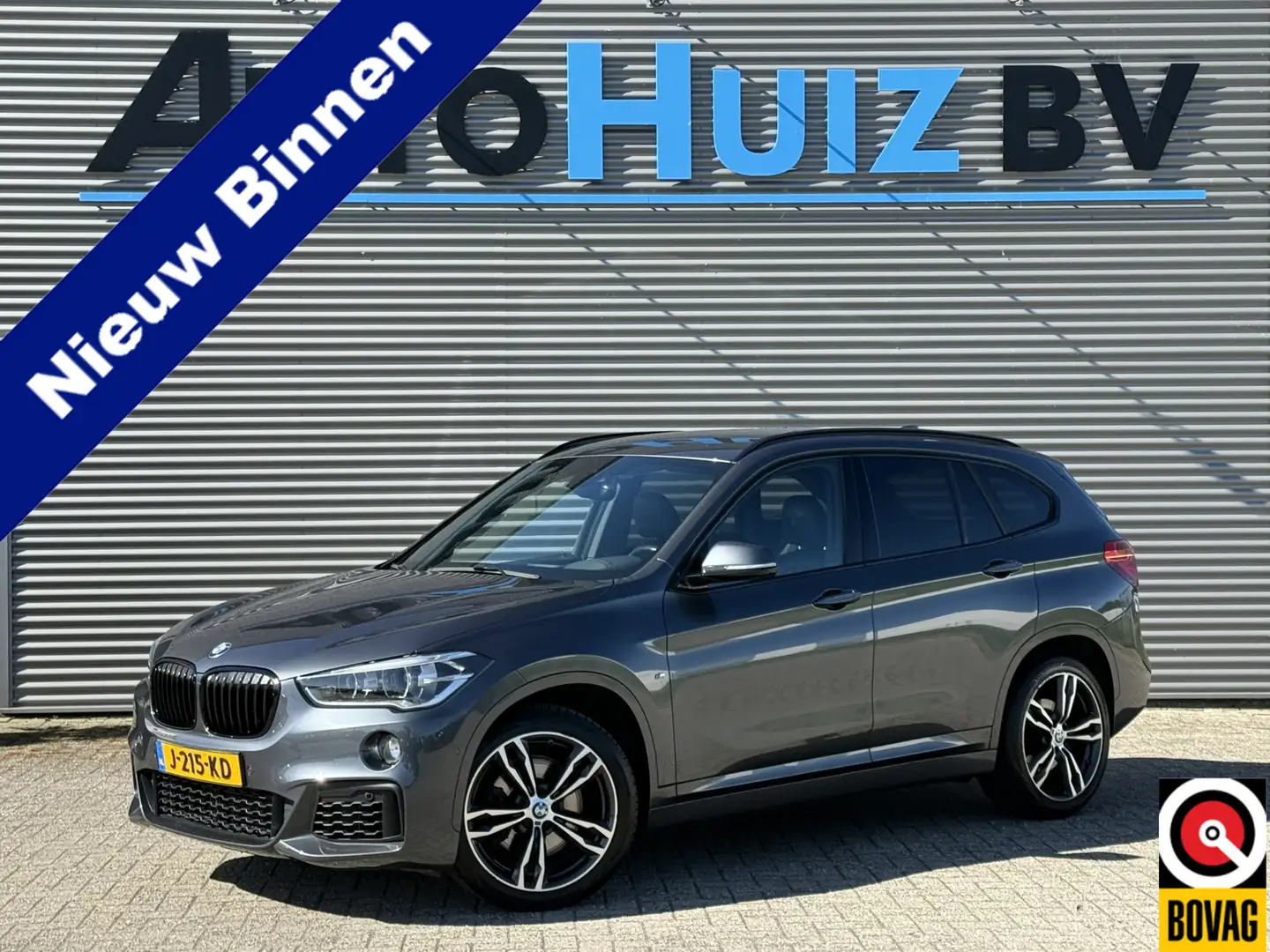 BMW X1 sDrive20i High Executive M Sport Head-Up Display L Grijs - 1