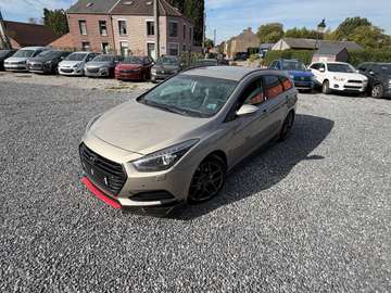 i40 SW 1.7 CRDi Premium ISG DCT