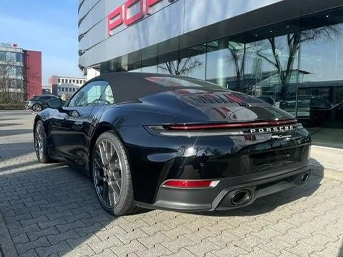 Porsche 911 911 (992.2) CARRERA CABRIO/MY25/SPORTABGAS/21"/LED Zwart - 1