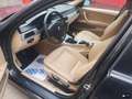 BMW 320 320d Schwarz - thumbnail 7