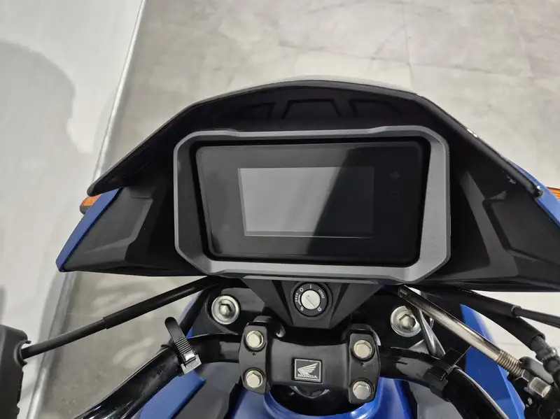 Honda CB 125 - foto 6