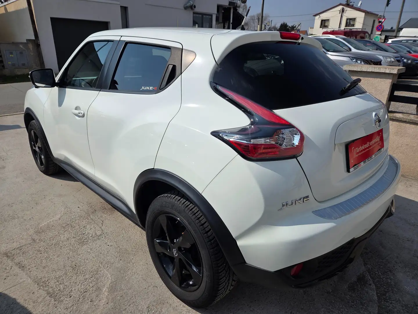 Nissan Juke 1,2 Benzin N-Connecta + Weiß - 2