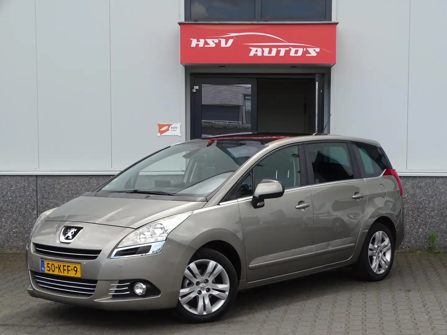 Peugeot 5008 1.6 VTi ST Premiere 7p navi LM cruise org NL Серый - 1